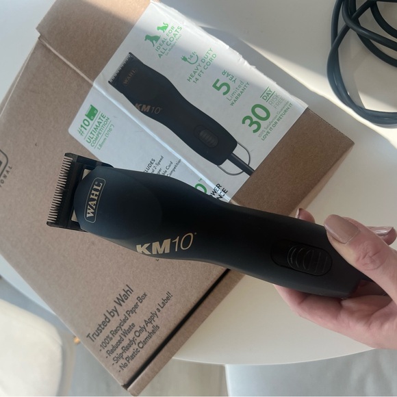 Wahl KM10 clippers 2 speed - Picture 1 of 2